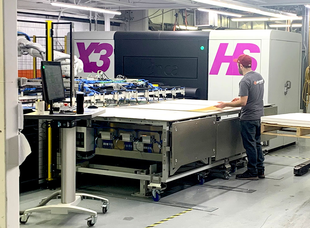 regional dug Vejhus Printing Services in Montreal (Canada) | Mirazed